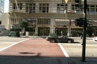 Enlarge photo 16