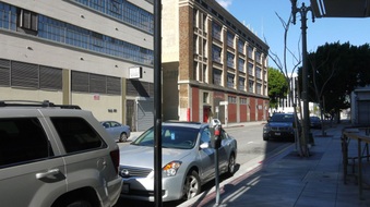 Enlarge photo 23