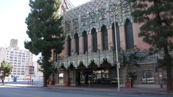 Enlarge photo 1