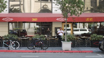 Enlarge photo 3