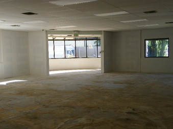 Enlarge photo 19