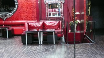 Enlarge photo 18
