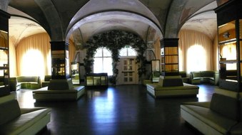 Enlarge photo 11