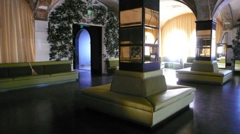 Enlarge photo 12