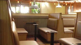 ISLANDS RESTAURANT