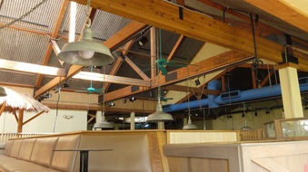 Enlarge photo 33