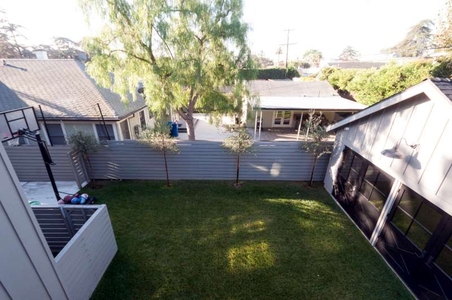 Enlarge photo 26