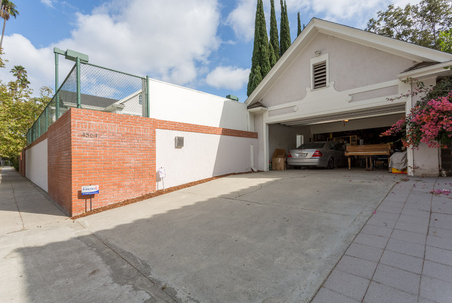 Enlarge photo 42