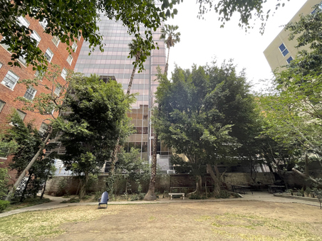 Enlarge photo 22