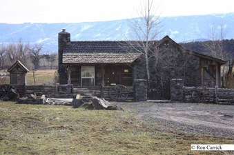 Enlarge photo 179