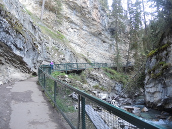 Enlarge photo 122