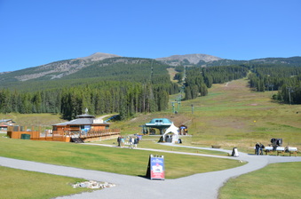Enlarge photo 210