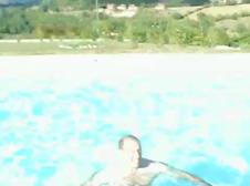 Enlarge MOV 87