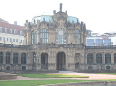 Enlarge photo 137