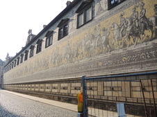 Enlarge photo 148