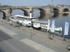 Enlarge photo 177