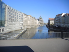 Enlarge photo 263