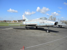 Enlarge photo 280