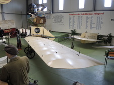 Enlarge photo 345