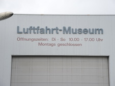 Enlarge photo 385