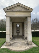 Enlarge photo 390