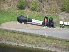 Enlarge photo 33