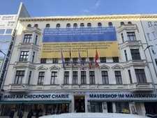 Enlarge photo 123