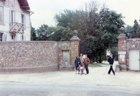 Enlarge photo 1