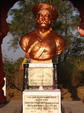 Enlarge photo 4