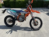 Enlarge photo 10