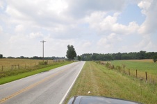 Hywy 215, 1 mile north of Montecello, Fa