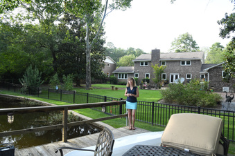 Enlarge photo 2