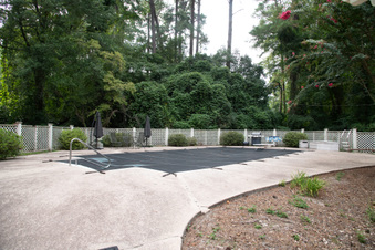 Enlarge photo 9
