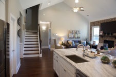 307 Turnwall, Woodcreek