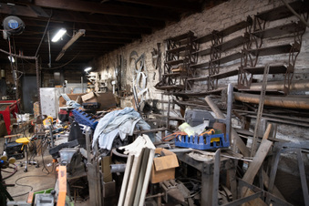 Enlarge photo 12