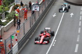 Enlarge photo 53