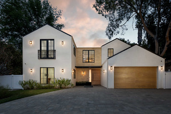 Plan It 71 Cape Cod Tarzana