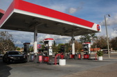 Gas Stations Anaheim (Dec. 17)