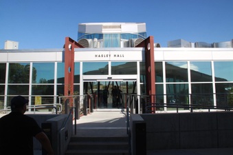 COLLEGE OF THE CANYONS