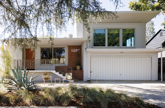 Giggster Mid-Century House with Garden