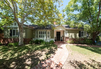 Cast 12079 Bock Valley Village