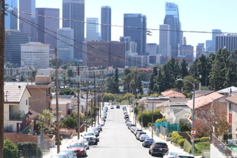 900 North Beaudry Ave