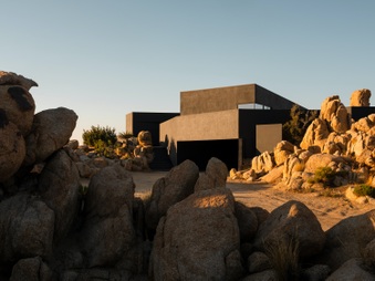 Black House Yucca Valley