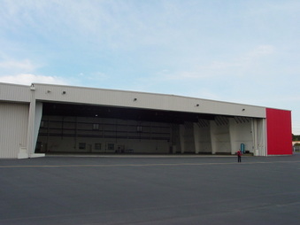 Burbank Airport Hanger 40 / 41