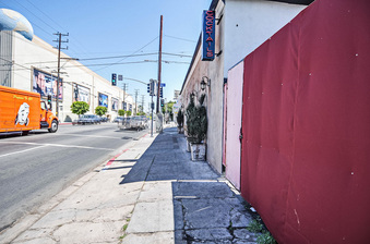 Pour Vous  Bar - Melrose Hollywood