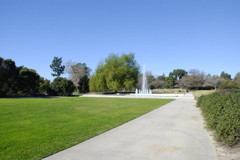LA Arboretum Main Fountain