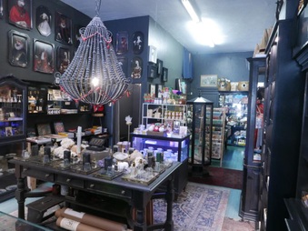 LOS FELIZ VILLAGE HILLHURST