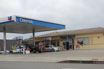 5314 Topanga Blvd Chevron