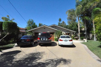 Cast 6436 Woodland Hills