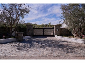 On Location 5247 Malibu